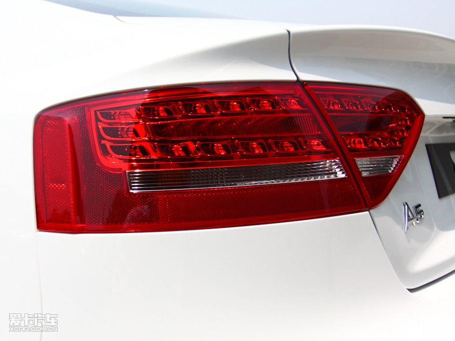 2010WA5 2.0TFSI Sportback A