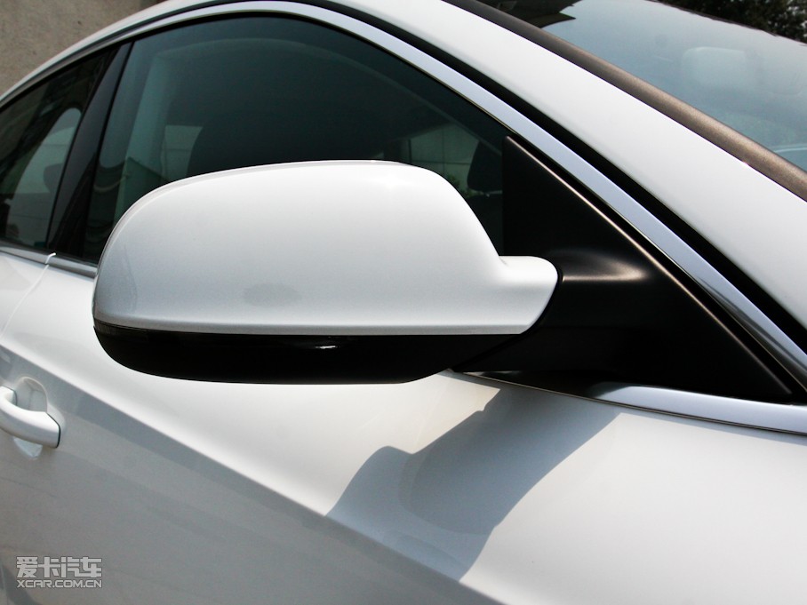 2010WA5 2.0TFSI Sportback A