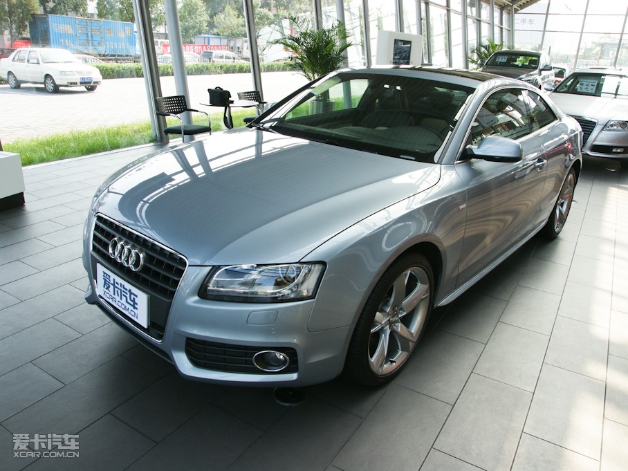 2010WA5 Coupe 2.0T Coupe Lа