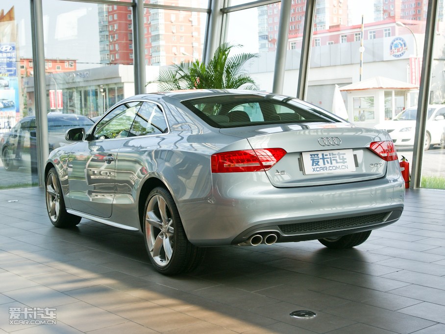 2010WA5 Coupe 2.0T Coupe Lа