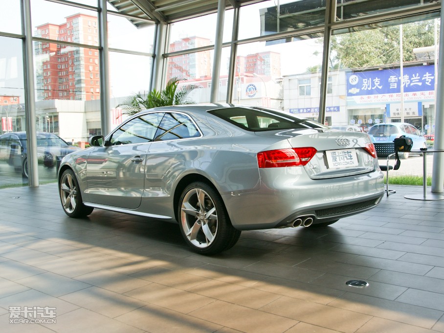 2010?yun)WA5 Coupe 2.0T Coupe L(fng)а