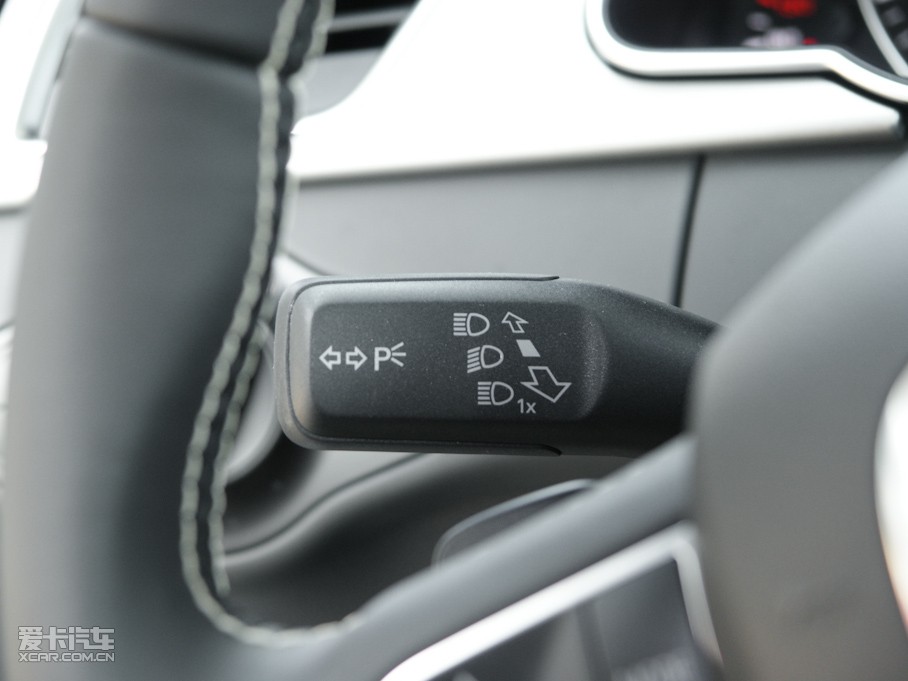 2010WA5 Coupe 2.0T Coupe Lа