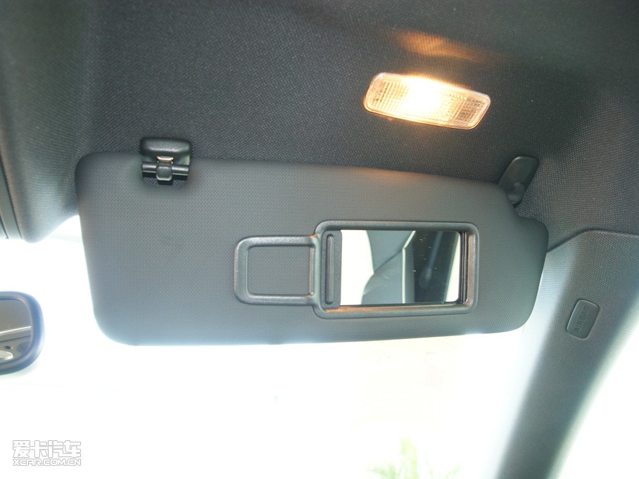 2010WA5 Coupe 2.0T Coupe Lа