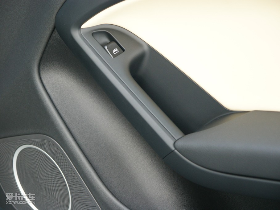 2010WA5 Coupe 2.0T Coupe Lа