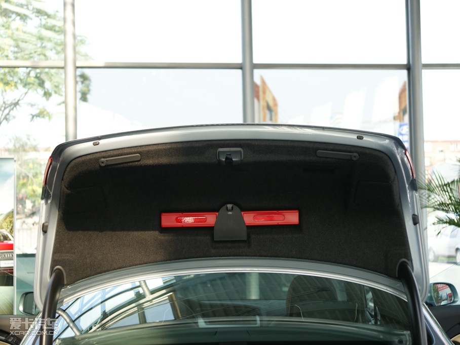 2010?yun)WA5 Coupe 2.0T Coupe L(fng)а