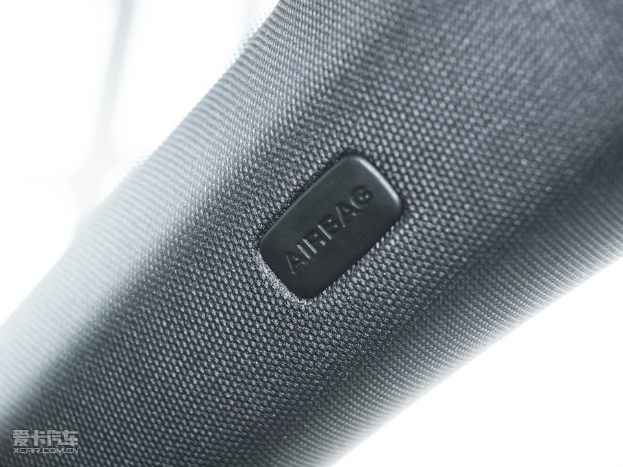 2010WA5 Coupe 2.0T Coupe L(fng)а