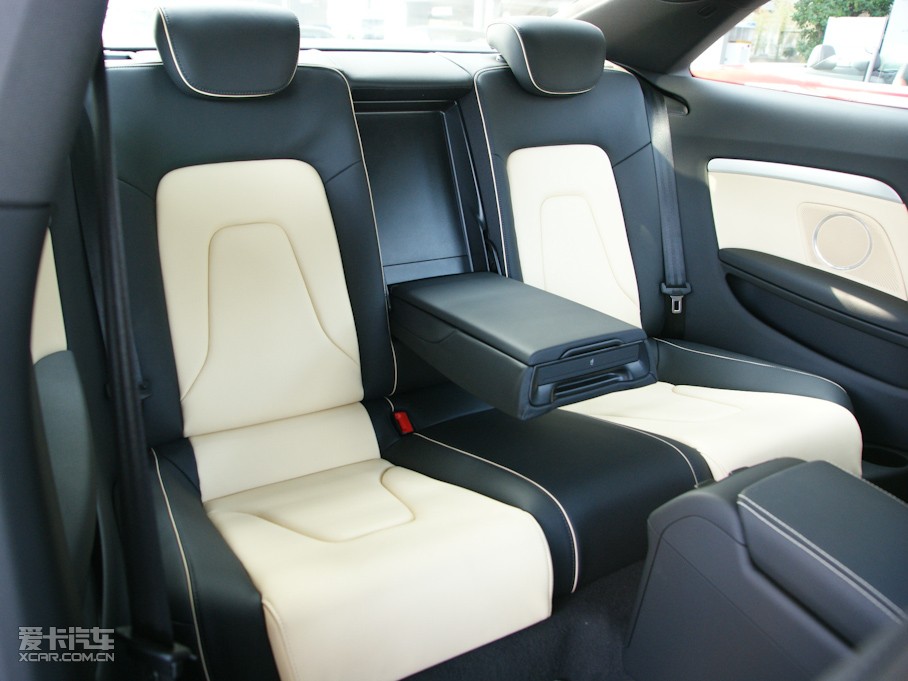 2010WA5 Coupe 2.0T Coupe L(fng)а