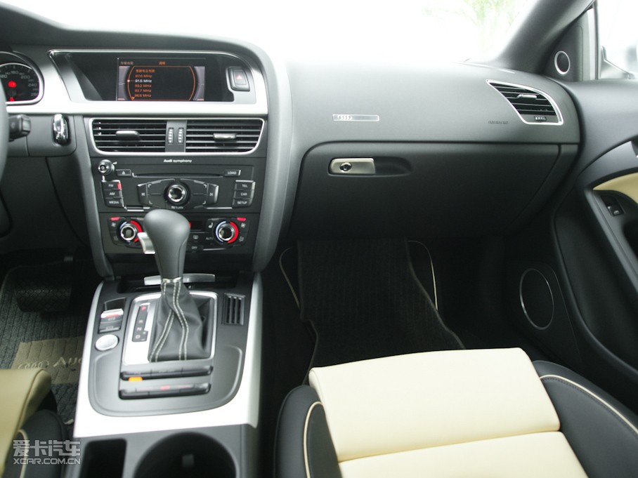 2010WA5 Coupe 2.0T Coupe Lа