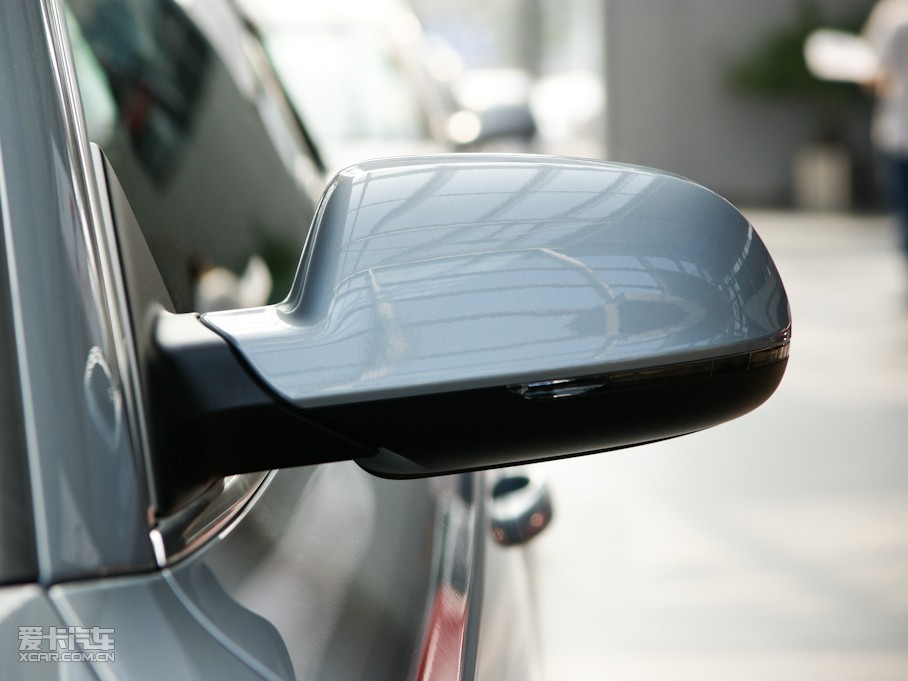 2010WA5 Coupe 2.0T Coupe Lа