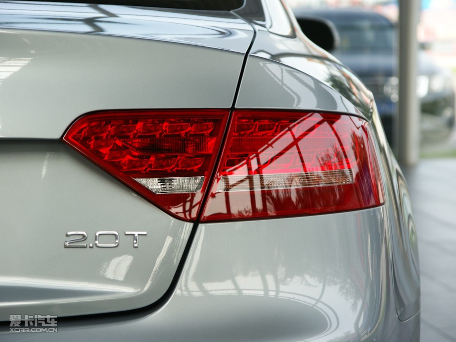 2010WA5 Coupe 2.0T Coupe L(fng)а