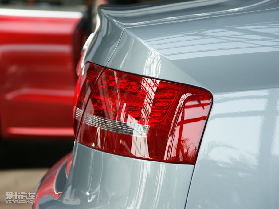 2010WA5 Coupe 2.0T Coupe Lа