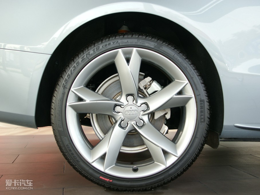 2010WA5 Coupe 2.0T Coupe Lа