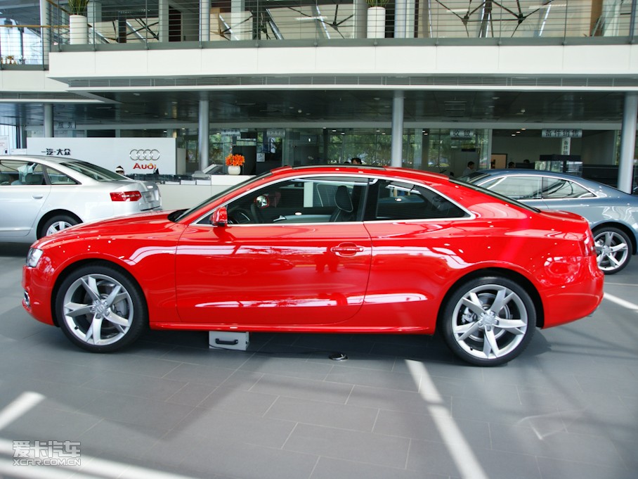 2010WA5 Coupe 2.0T Coupe Lа