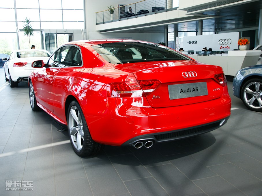 2010WA5 Coupe 2.0T Coupe Lа