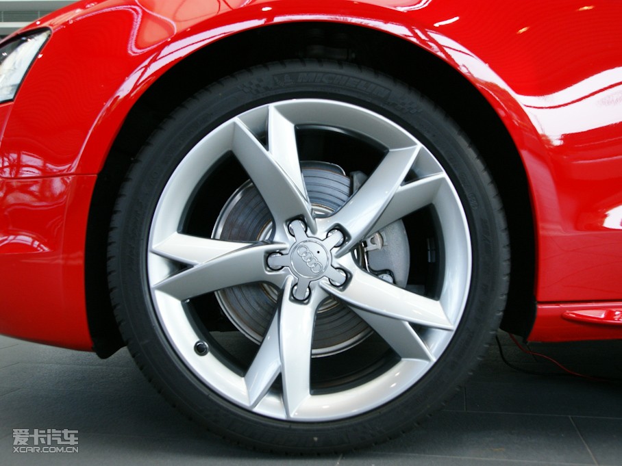 2010WA5 Coupe 2.0T Coupe Lа