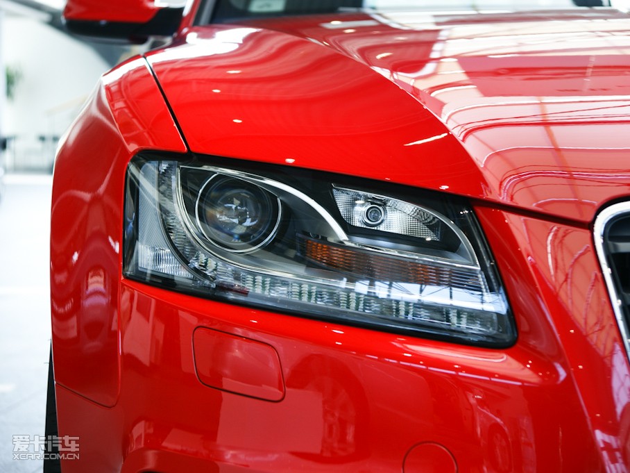 2010WA5 Coupe 2.0T Coupe Lа