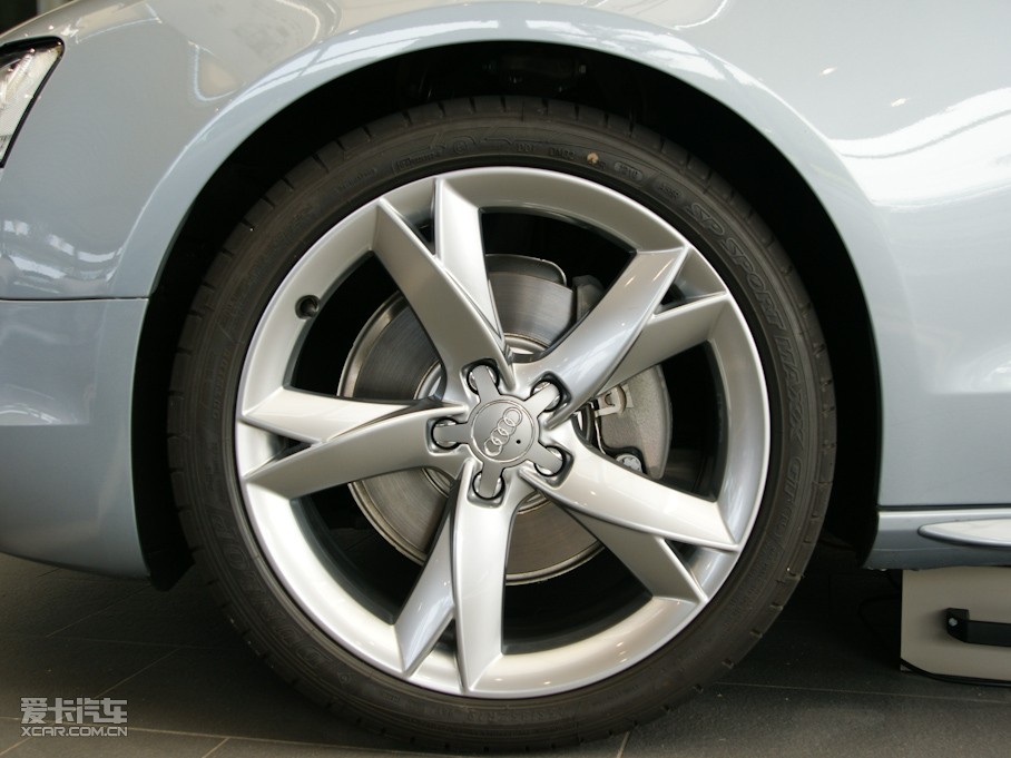 2010?yun)WA5 Coupe 2.0T Coupe L(fng)а