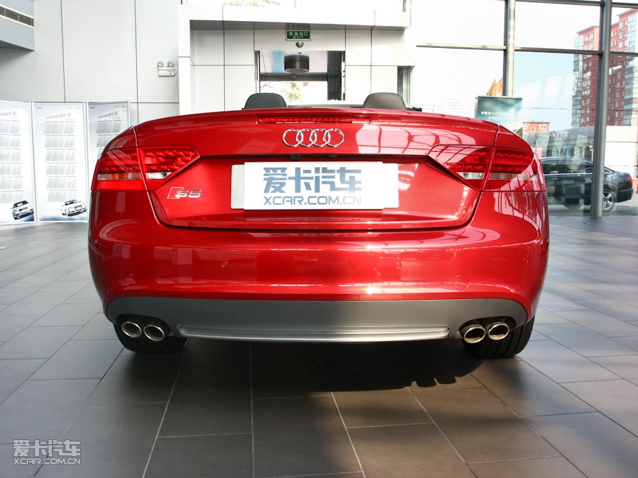 2010WS5 Cabriolet 3.0T Cabriolet