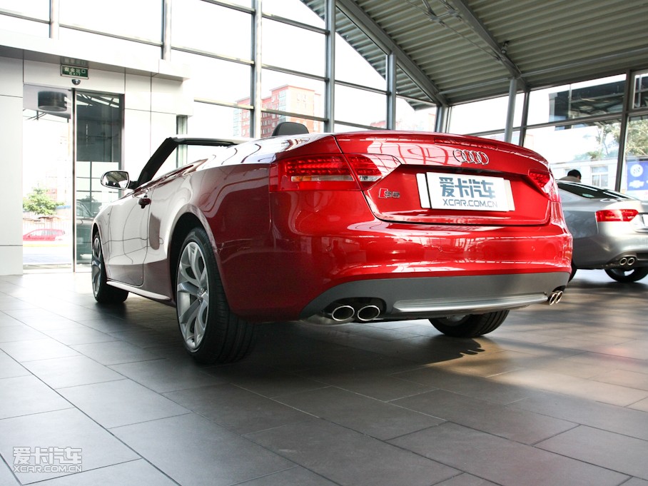 2010WS5 Cabriolet 3.0T Cabriolet