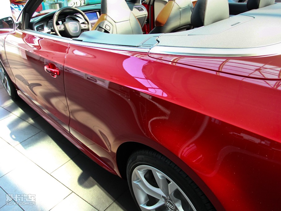 2010WS5 Cabriolet 3.0T Cabriolet