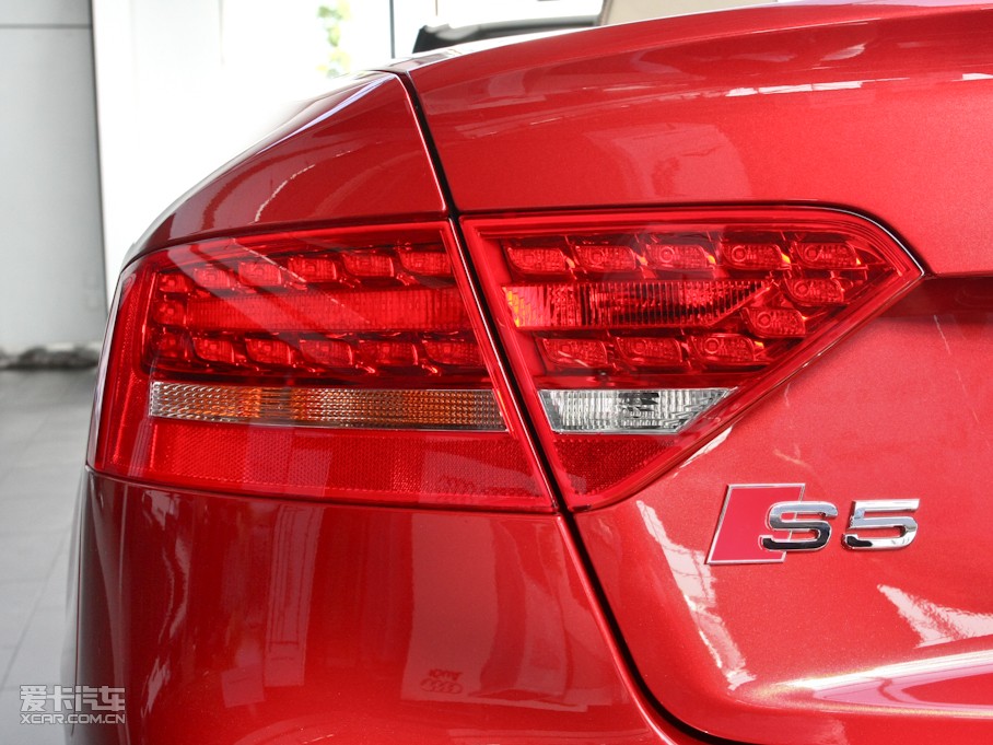 2010?yun)WS5 Cabriolet 3.0T Cabriolet