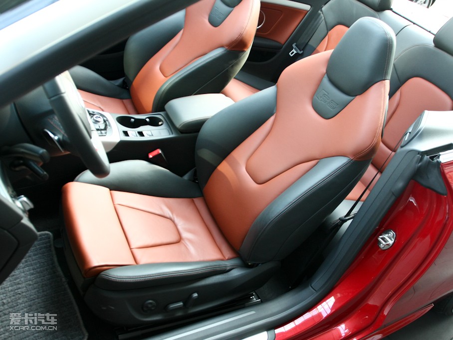 2010��W��S5 Cabriolet 3.0T Cabriolet