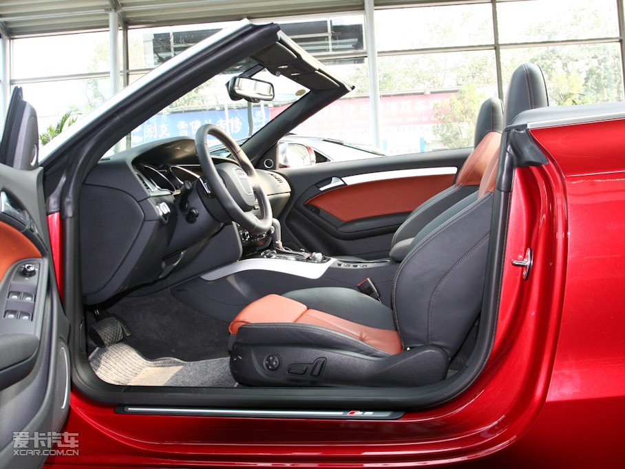 2010��W��S5 Cabriolet 3.0T Cabriolet