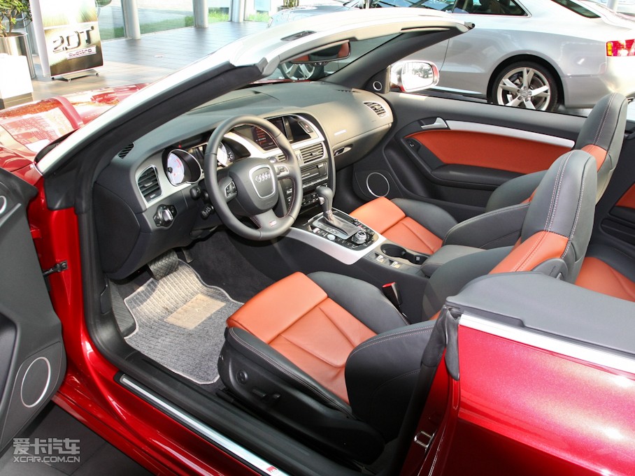 2010WS5 Cabriolet 3.0T Cabriolet