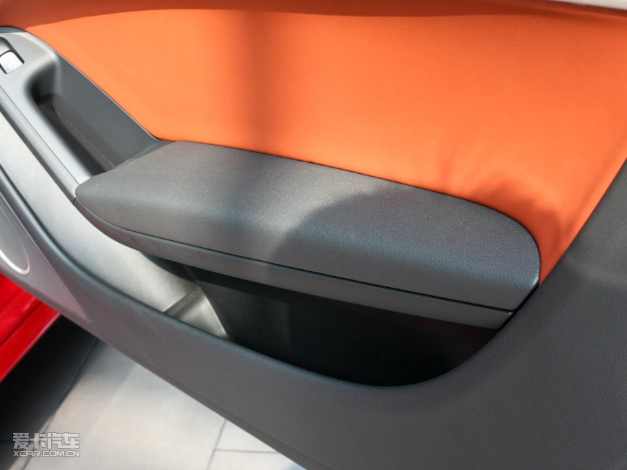 2010?yun)WS5 Cabriolet 3.0T Cabriolet