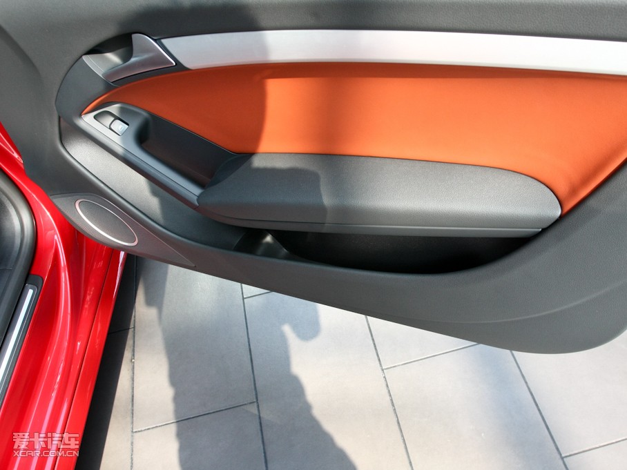 2010?yun)WS5 Cabriolet 3.0T Cabriolet