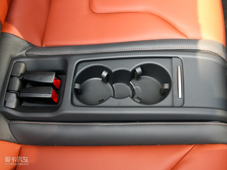 2010��W��S5 Cabriolet 3.0T Cabriolet