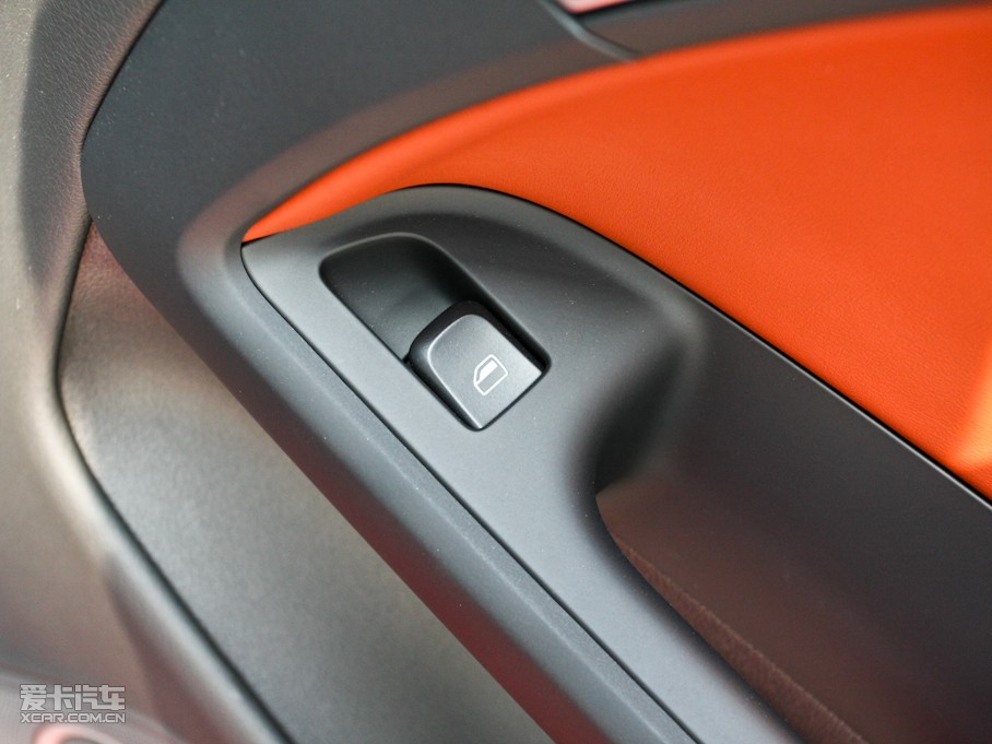 2010WS5 Cabriolet 3.0T Cabriolet