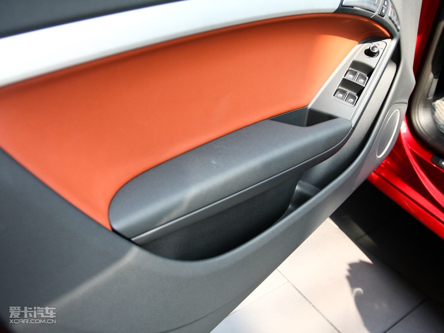 2010��W��S5 Cabriolet 3.0T Cabriolet