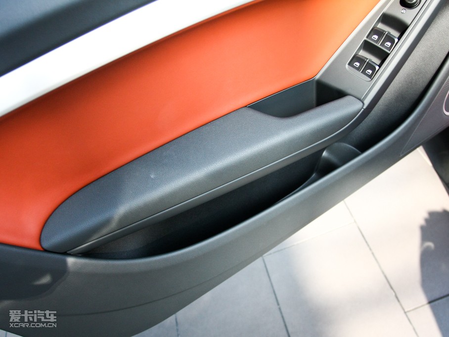 2010��W��S5 Cabriolet 3.0T Cabriolet