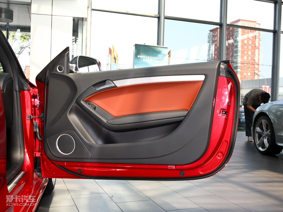 2010��W��S5 Cabriolet 3.0T Cabriolet