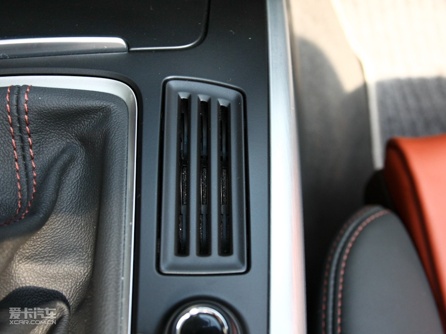 2010��?yu��n)W��S5 Cabriolet 3.0T Cabriolet