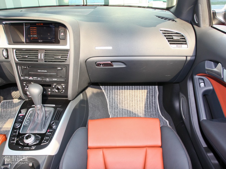 2010WS5 Cabriolet 3.0T Cabriolet