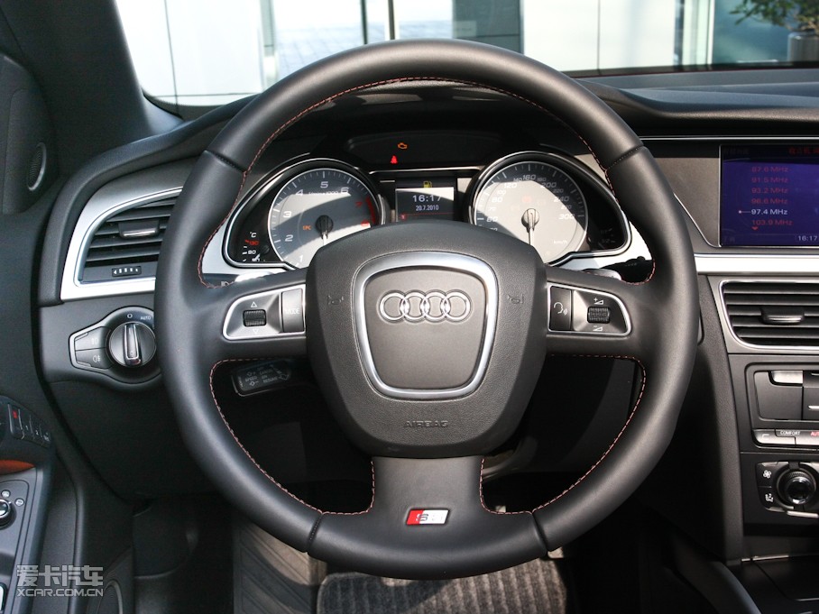 2010��W��S5 Cabriolet 3.0T Cabriolet