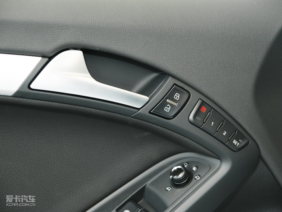 2010?yun)WA5 Coupe 3.2 Coupe quattro