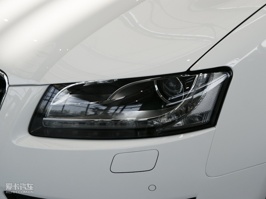 2010?yun)WA5 Coupe 3.2 Coupe quattro