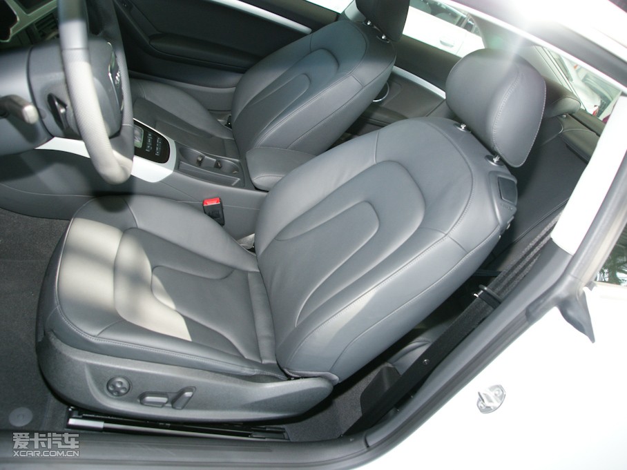 2010WA5 Coupe 3.2 Coupe quattro