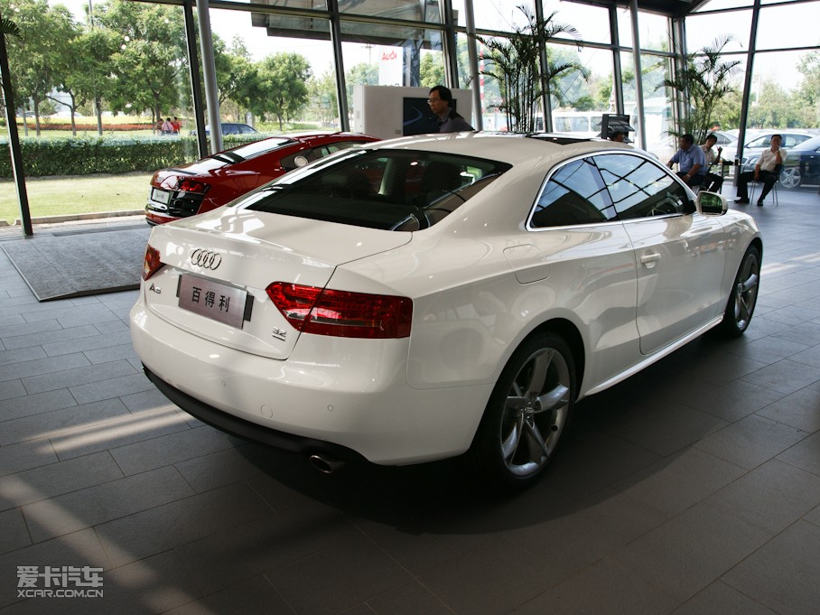 2010WA5 Coupe 3.2 Coupe quattro