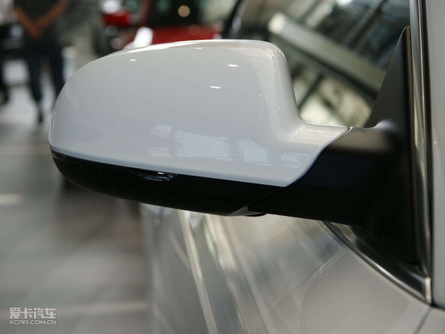 2010?yun)WA5 Coupe 3.2 Coupe quattro