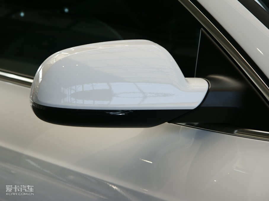 2010?yun)WA5 Coupe 3.2 Coupe quattro