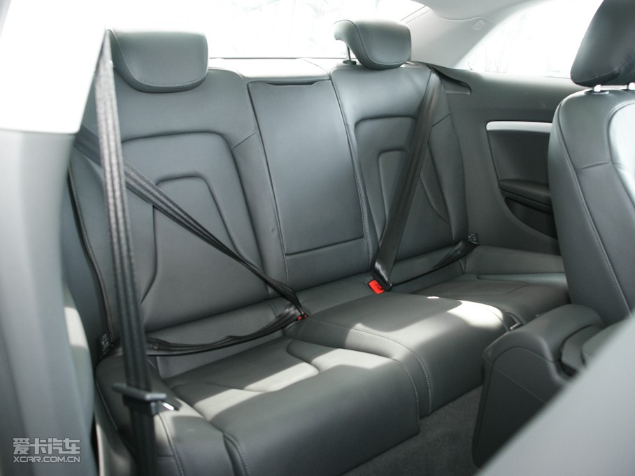 2010WA5 Coupe 3.2 Coupe quattro