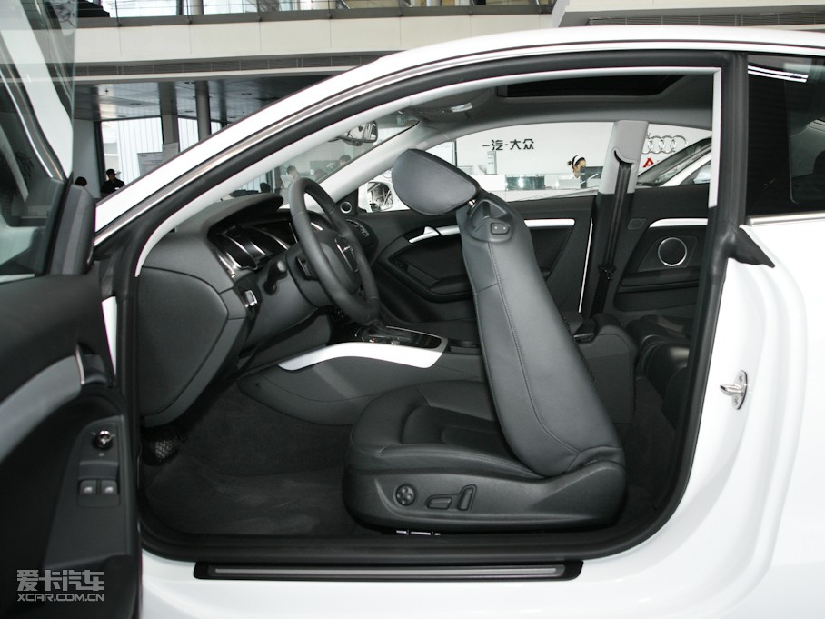 2010WA5 Coupe 3.2 Coupe quattro