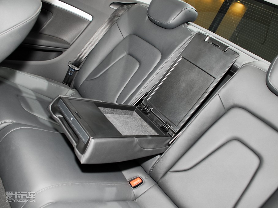 2010?yun)WA5 Coupe 2.0T Coupe