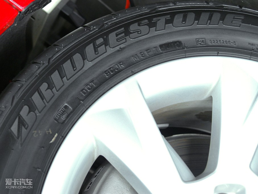 2010?yun)WA5 2.0TFSI Sportback m