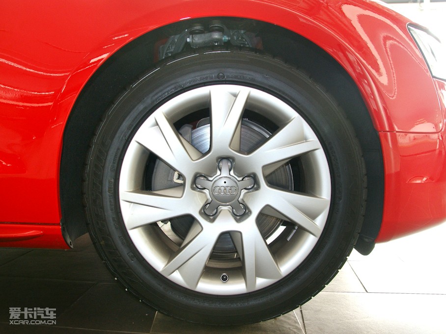 2010?yun)WA5 2.0TFSI Sportback m