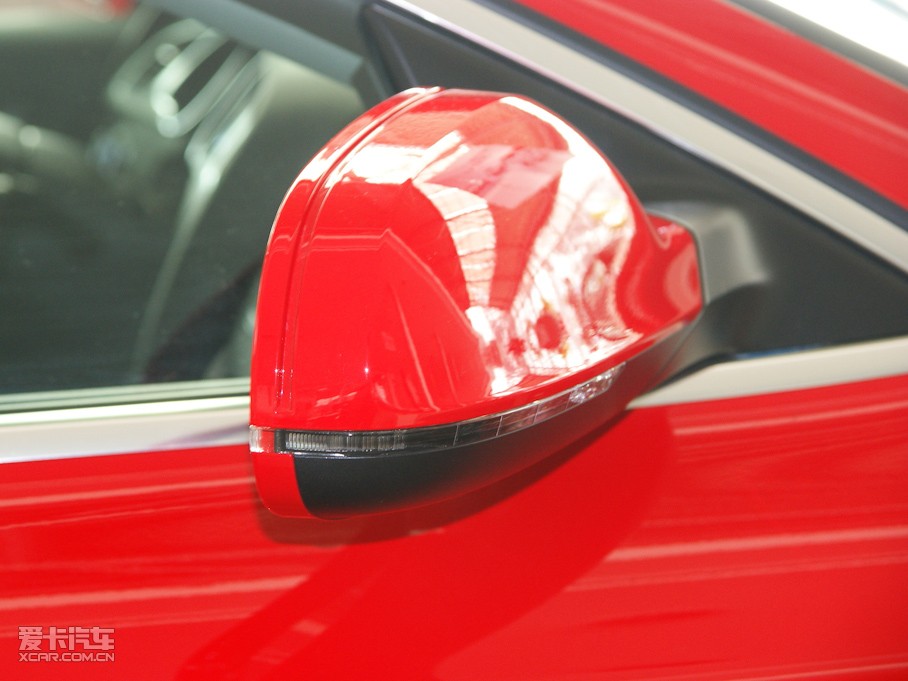 2010?yun)WA5 2.0TFSI Sportback m